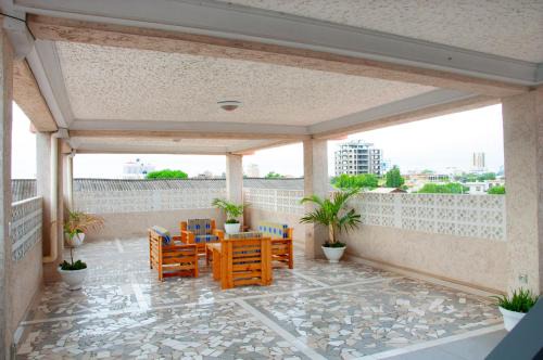 Lome Apartment | Discover Résidences 509: Guest Rated at 7.8/10