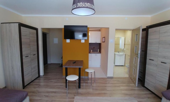 Chrzanow Apartment | Discover Róża Pustyni: Guest Rated 9.5, Family-Friendly Stay
