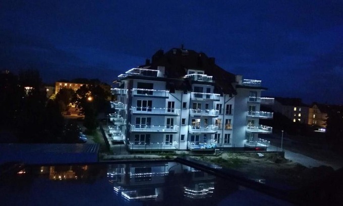 Gizycko Apartment | Róży Wiatrów 3: Ocean View & Private Beach Retreat