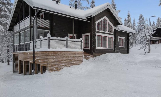 Akaslompolo House | Experience Rölli 2 by Interhome with Lake Views & Spa