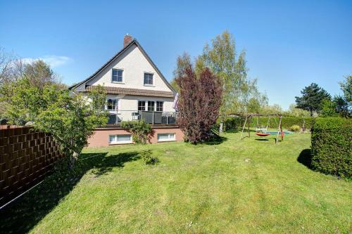 Schaprode House | Family-Friendly Rügenferienhaus for Unforgettable Getaways