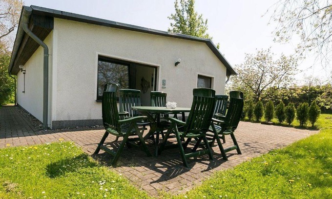 Parchtitz Apartment | Pet-Friendly Ocean View Retreat at RügenHerz Piratenhaus