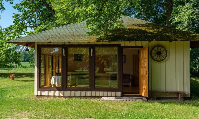 Jaunzemi House | Family-Friendly Retreat at Rūnēnu tējas namiņš - Guest Rated 9.6