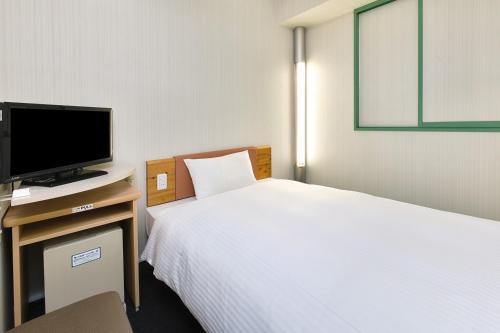 Shin-Yokohama Hotel | Convenient R&B Hotel Shin Yokohama Ekimae with Hot Tub