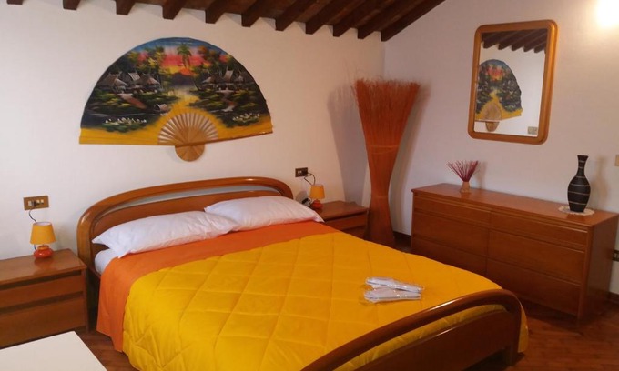Ferrara Bed & Breakfast | Vibrant R&B un mondo a colori with Pool and Ocean View