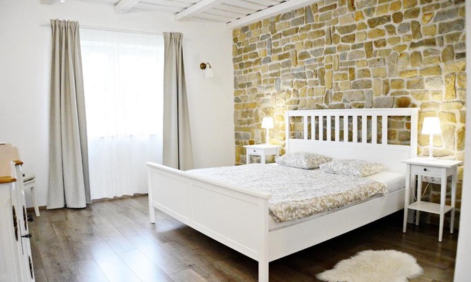 Balatonfenyves House | Relax at R Cottage Jacuzzival - Family-Friendly Retreat