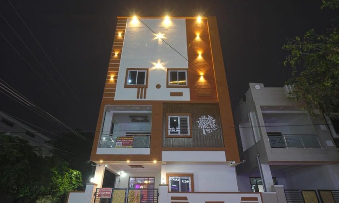 Hyderabad House | Child-Friendly R D Convention Rooms with 10/10 Guest Rating