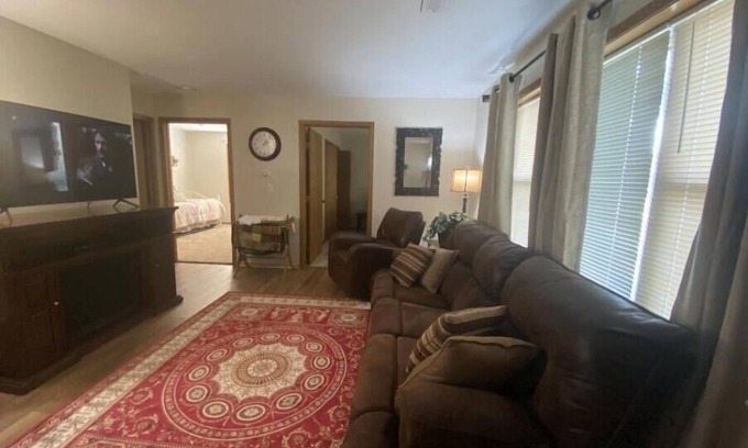 Sioux Falls Apartment | R Place: Serene Apartment with Spa & Child-Friendly Amenities