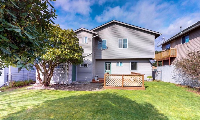 Roads End House | Relaxing Retreat at Road's End - Perfect for Families