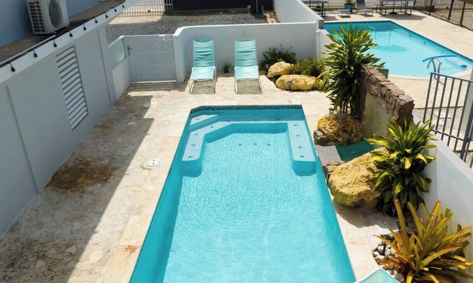 El Combate House | R&V Combate Beach House for 12 with Private Pool