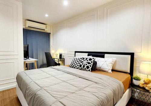 Bang Chak House | Convenient R1 House Near Mega Bangna and Night Market