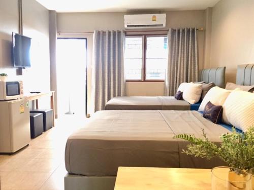 Rama 9 House | Budget-Friendly R9 Bangkok with Breakfast & Child Care
