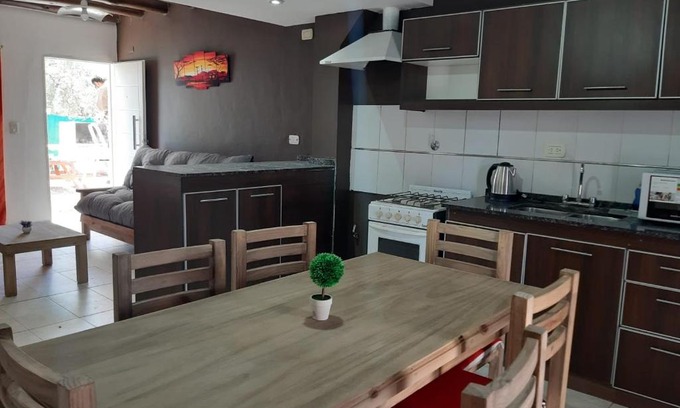 San Rafael Apartment | Pet-Friendly Oceanfront Retreat - Raíces Departamento 1