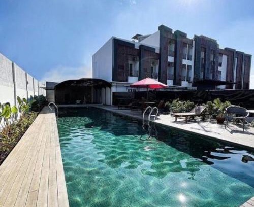 Mampang Prapatan Hotel | Discover Ra Inn Kemang: Family-Friendly with Breakfast