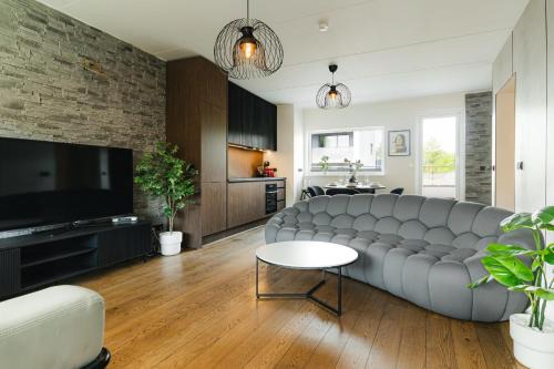 Tartu Apartment | Unforgettable Stays at Raatuse Loft: Pet & Child Friendly