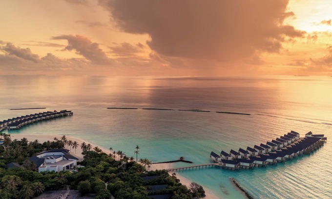 Raa Atoll Hotel | RAAYA By Atmosphere: All-Inclusive Bliss with Ocean Views