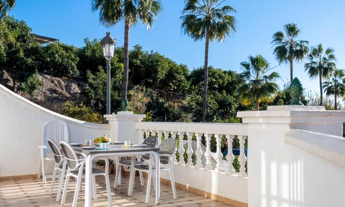 Oasis del Capistrano Apartment | Experience El Oasis de Capistrano: Relax and Unwind