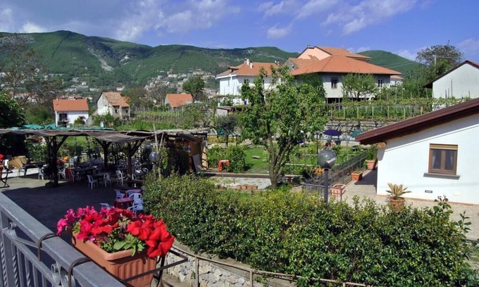 Bomerano House | Discover Relaxation at Rabbit with Ocean View & Pool Access