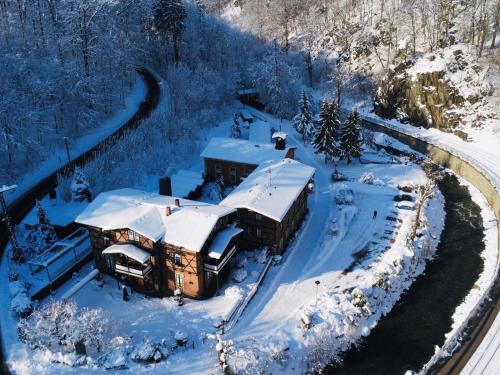 Rabenau Hotel | Rabenauer Mühle Bed & Breakfast: Spa and Family-Friendly Stay