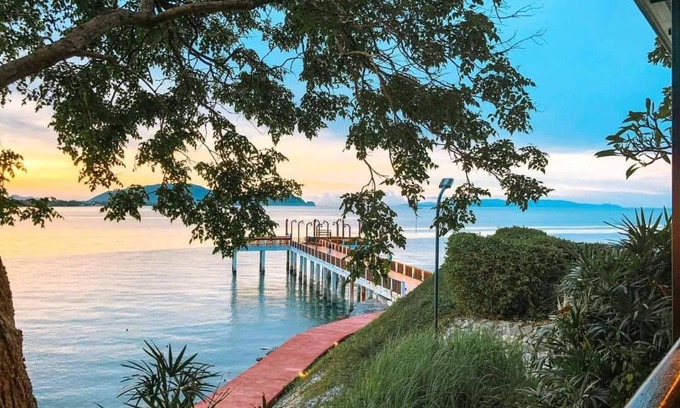Khanom Resort | Relax at Racha Kiri Resort and Spa Khanom with Pool Access