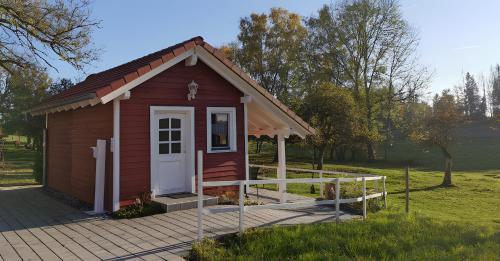 Pfullendorf Apartment | 10/10 Rated Rad-Wander-Häusle: Family-Friendly Retreat