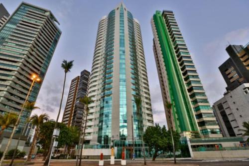 Boa Viagem Apartment | Discover Radison Recife Beira Mar: Poolside Bliss Awaits