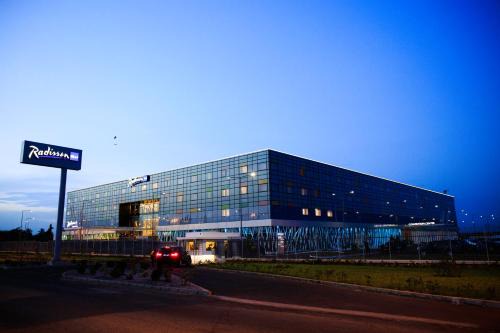 Port-Bouet Hotel | Experience Comfort at Radisson Blu Hotel, Abidjan Airport