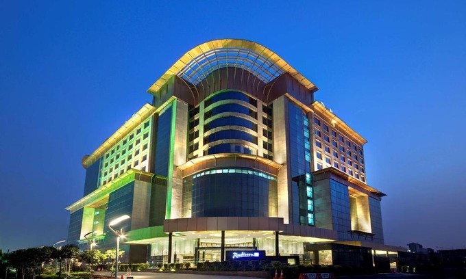 Kaushambi Hotel | Discover Radisson Blu Kaushambi Delhi NCR with Premium Amenities