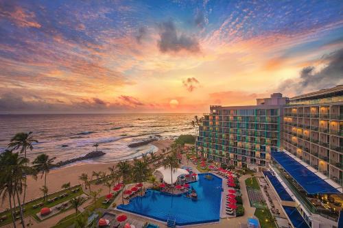 Galle Hotel | Relax at Radisson Blu Resort Galle with Oceanfront Views
