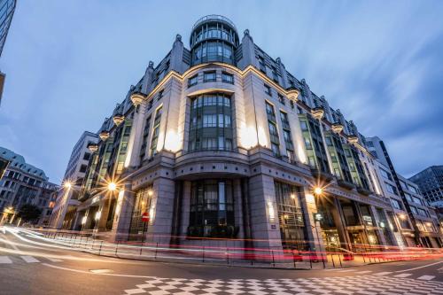 Broekwijk Hotel | Elegant Stay at Radisson Collection Grand Place Brussels