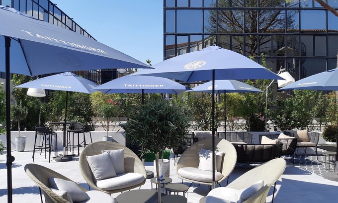 Aix-en-Provence Hotel | Relax at Golden Tulip Aix en Provence with Pool & Spa