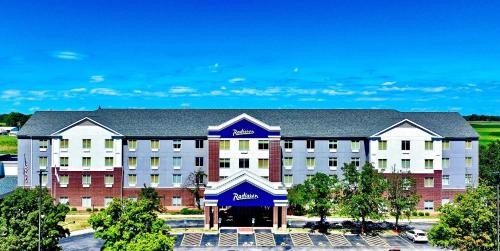 Fairview Heights Hotel | Pet-Friendly Retreat at Four Points by Sheraton Fairview Heights