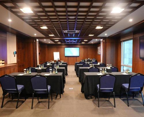 Erbil Hotel | Elegant Stay at Radisson Hotel & Residences Erbil
