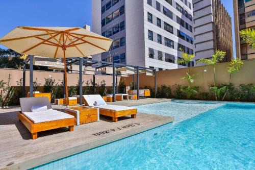 Campinas Hotel | Modern Radisson RED Campinas: Pet-Friendly with Pool & Spa