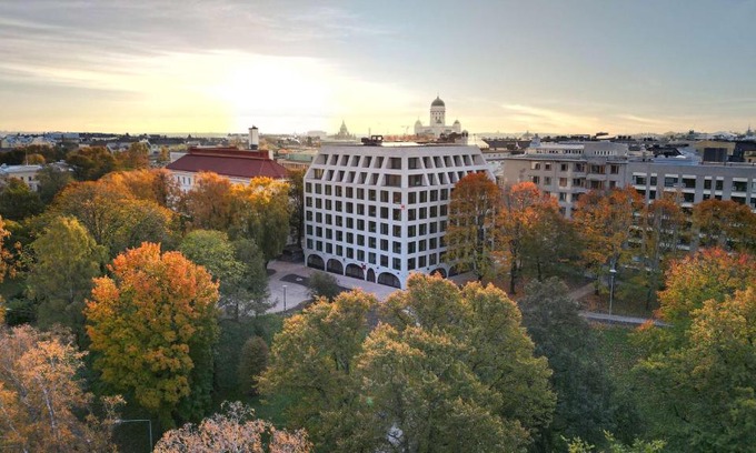 Kaisaniemi Hotel | Explore Radisson RED Helsinki: 4-Star Comfort Awaits