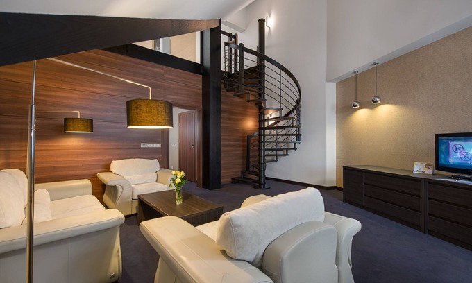 Wola Chorzelowska Hotel | Relaxing Rado Resort Spa & Wellness | 4-Star Escape with Pool
