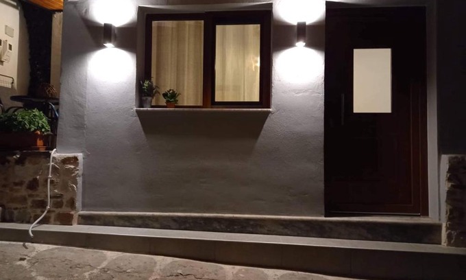 Kallirakhi House | Rafailia's House: Child-Friendly Stay with 9.6/10 Rating