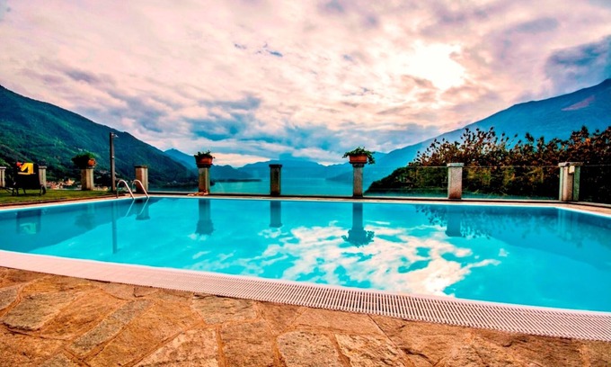 Olgiasca Apartment | Experience RAFFAELLO APARTMENT - Lake Como's Scenic Terrace