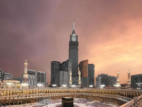 Mecca Hotel | Elegant Relaxation at Raffles Makkah Palace - 5 Star Stay