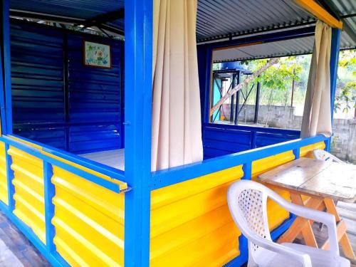 Alta Verapaz House | Pet-Friendly Rafting Hut Room by the River - Rated 10/10