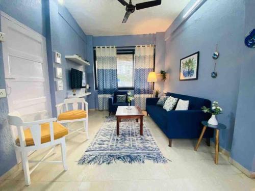 Pali Hill Apartment | Welcoming Rahat Manazil: 4-Star Pet-Friendly Apartment