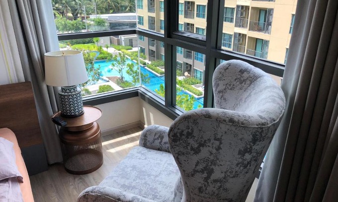 Cha-am Apartment | Relaxing Oceanfront 2-Bedroom at Rain Condo by Leelawadee