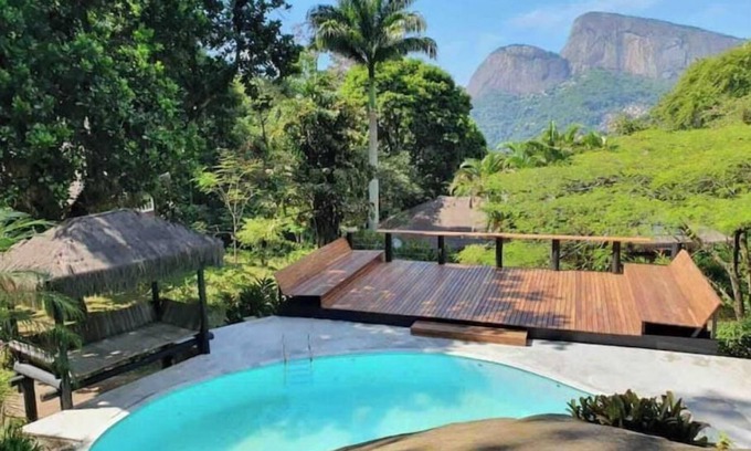 Gavea House | Experience Rain Forest Paradise with Spa and Pool Access