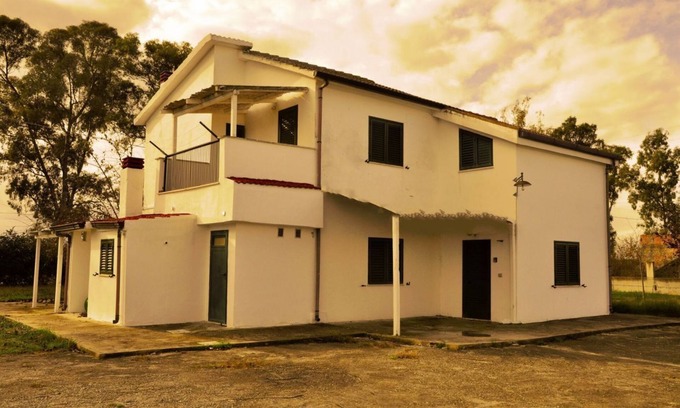 Marina di Pisticci House | Rainbow Houses – Yellow House Mare, Campagna e Relax