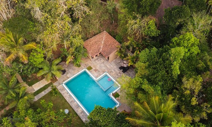 Sulthan Bathery Resort | Cozy Raindrops Resorts: Oceanfront Bliss & Family Amenities