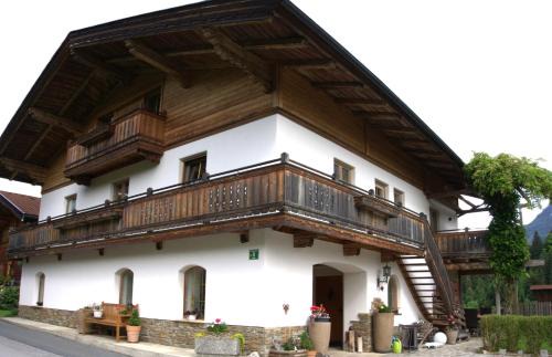 Scheffau am Wilden Kaiser Apartment | Rainerkrämer: Family-Friendly Stay with Top Guest Ratings