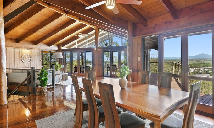 Smithfield House | Rainforest Treehouse Sanctuary - with ocean views