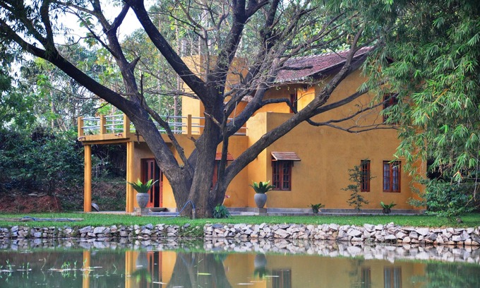Dambulla Cabin | Discover Raintree: Family-Friendly Getaway with Pool & Dining