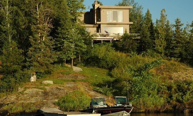 International Falls House | Lakefront Vacation Home with Scenic Panoramic Views