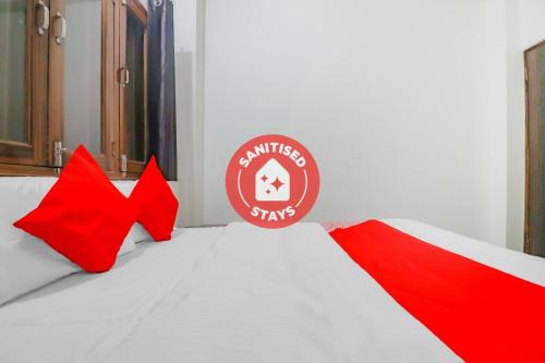 Mathura House | Comfortable Rajlakshmi Guest House: Pet-Friendly Retreat